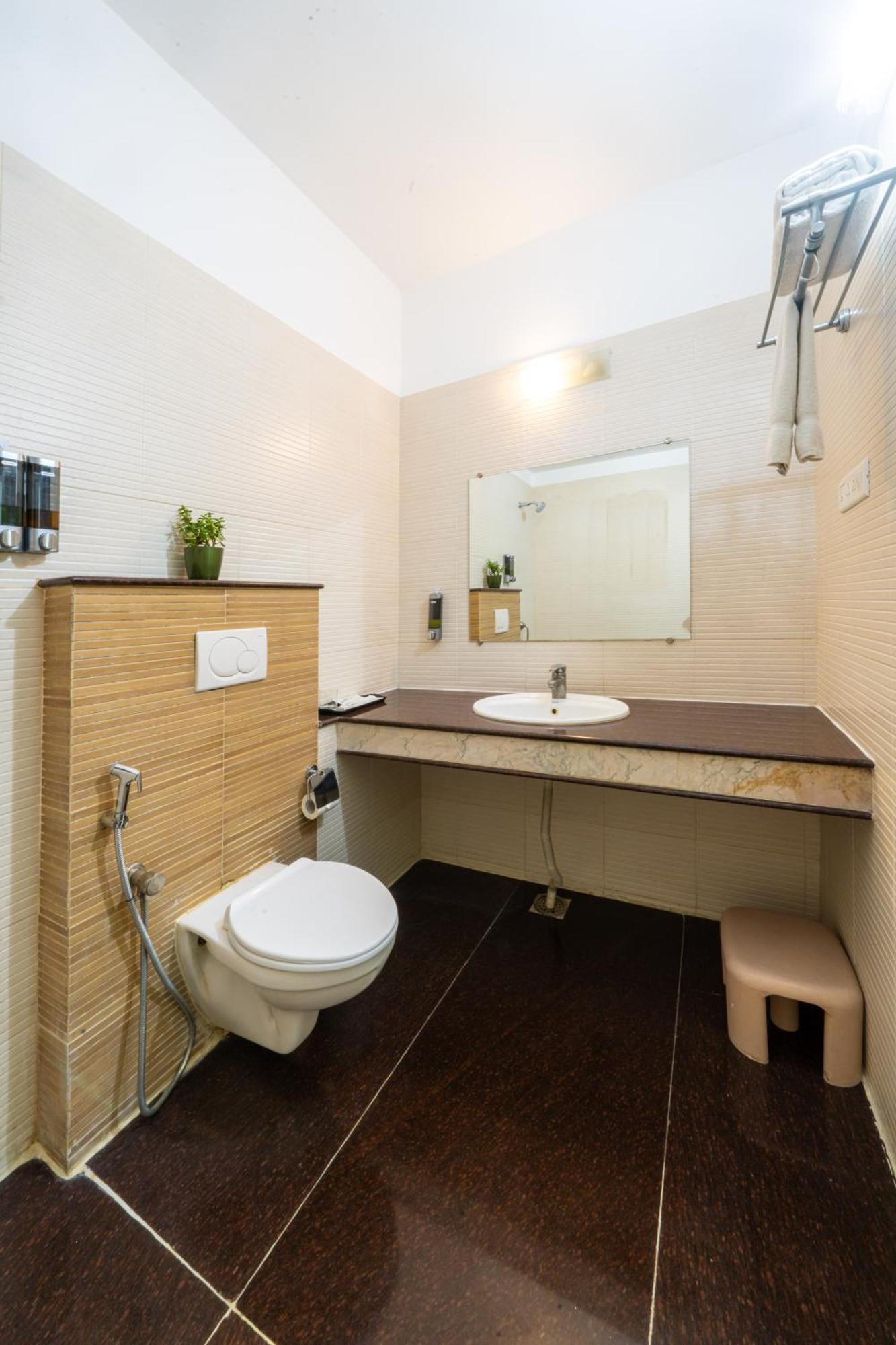 Lords Midtown Hotel 3*