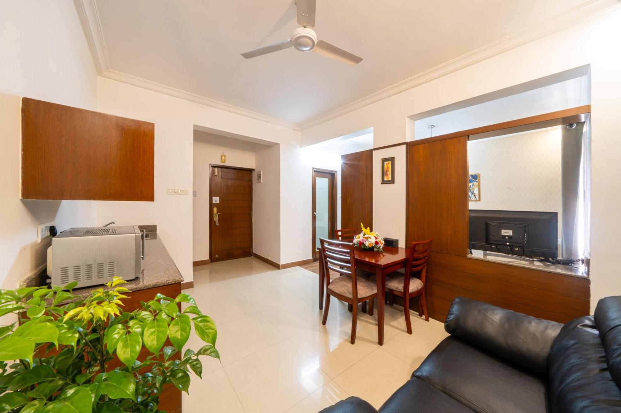 Hotel Lords Midtown Bangalore