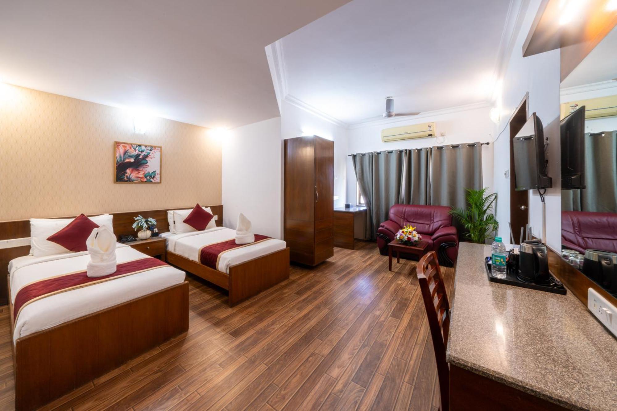 Lords Midtown 3*